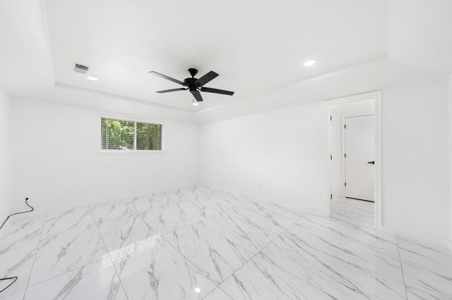 610 Athenia Way, Duncanville, TX 75137