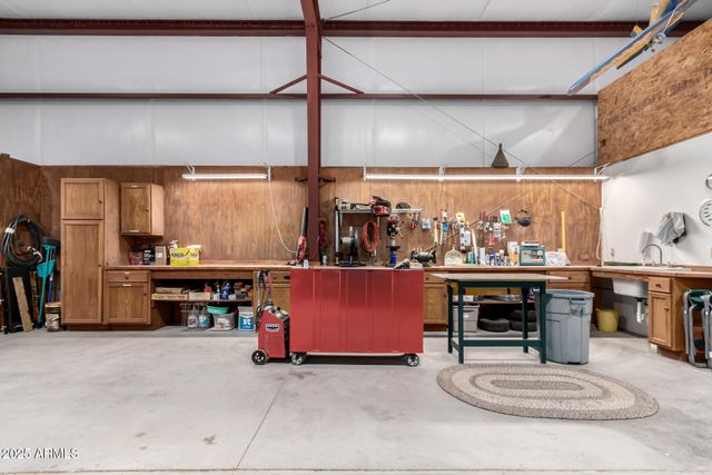 48023 N 518TH Avenue, Aguila, AZ 85320