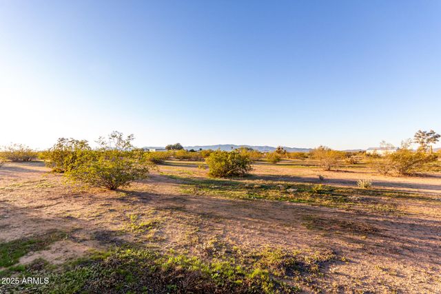 48023 N 518TH Avenue, Aguila, AZ 85320