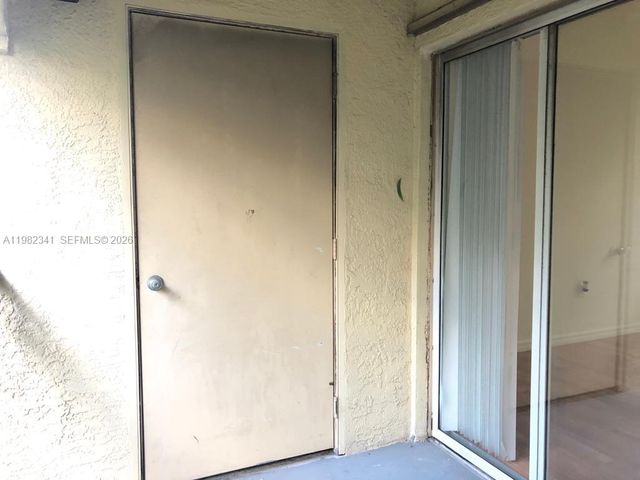 2544 Centergate Dr 308, Miramar, FL 33025