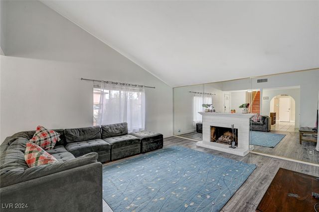 3933 Manford Circle, Las Vegas, NV 89104