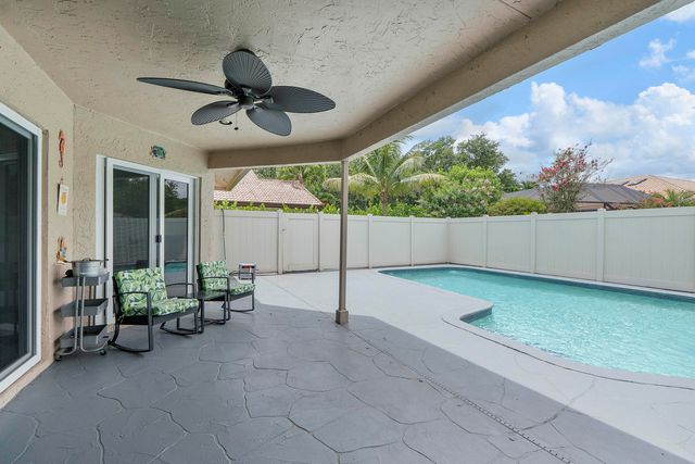5911 NW 60th Avenue, Parkland, FL 33067