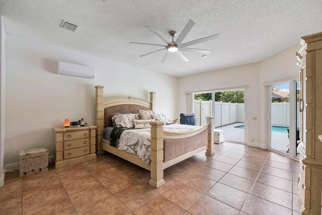 5911 NW 60th Avenue, Parkland, FL 33067