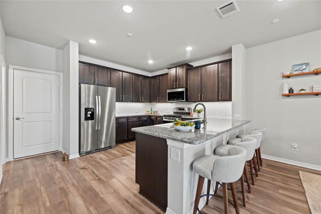 8001 Scanlan Trail, Missouri City, TX 77459