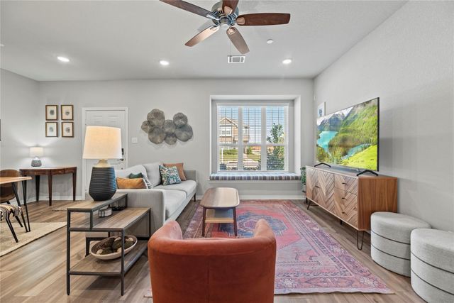 8001 Scanlan Trail, Missouri City, TX 77459