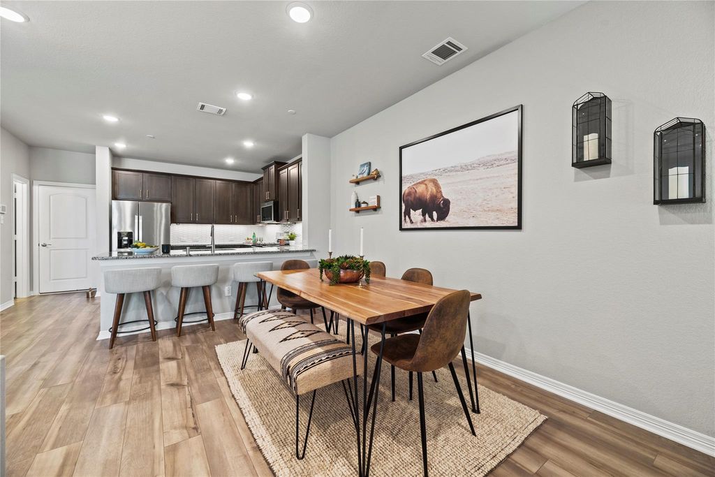 8001 Scanlan Trail, Missouri City, TX 77459