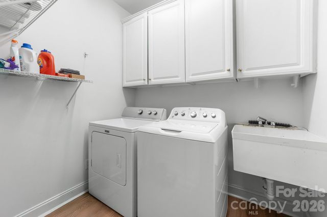 8812 Kingston Forest Drive, Charlotte, NC 28277