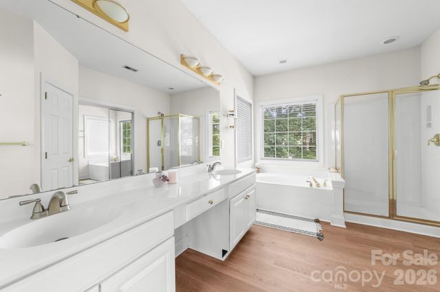 8812 Kingston Forest Drive, Charlotte, NC 28277