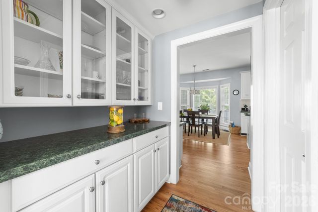 8812 Kingston Forest Drive, Charlotte, NC 28277
