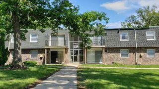 10209 S 86TH Terrace 308, Palos Hills, IL 60465