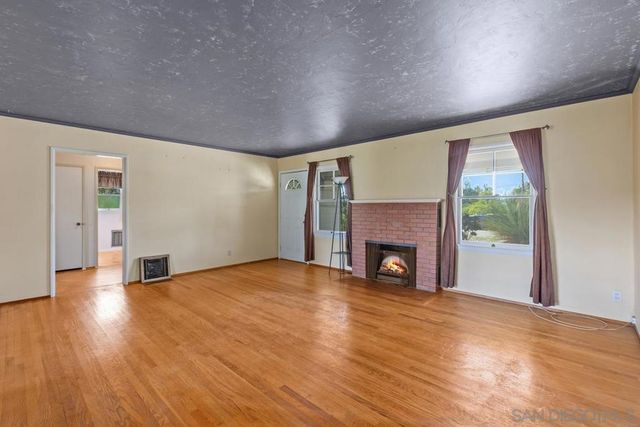 1890 Calmin, Fallbrook, CA 92028