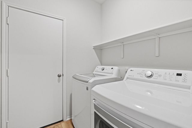 408 Grace Lilly DR, Buda, TX 78610