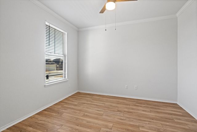 408 Grace Lilly DR, Buda, TX 78610