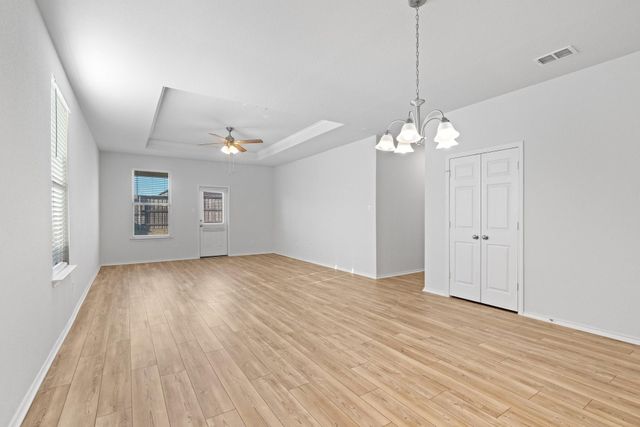 408 Grace Lilly DR, Buda, TX 78610