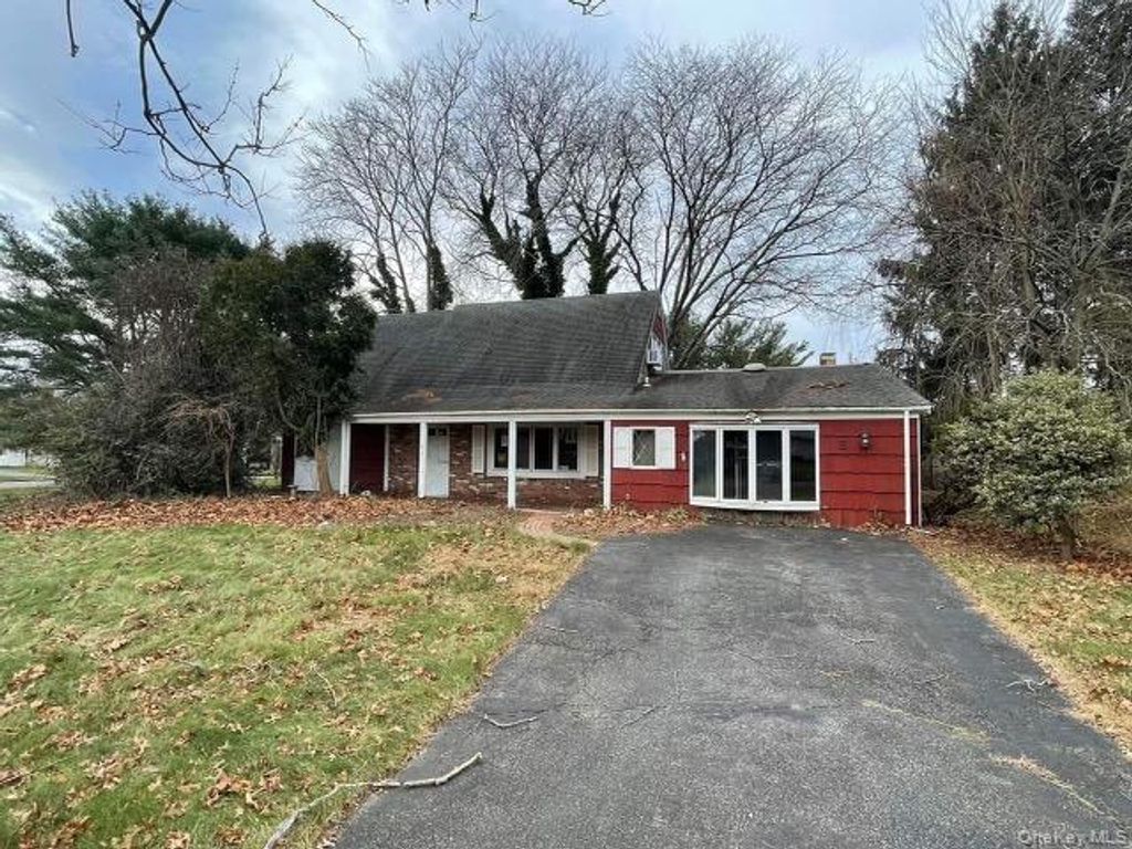 3 Maymont Lane, Stony Brook, NY 11790 — photo 2