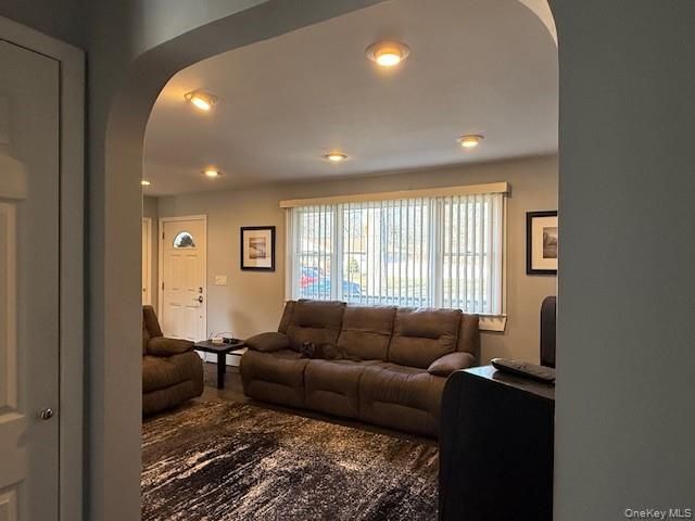 22 Laurel Lane, Shirley, NY 11967