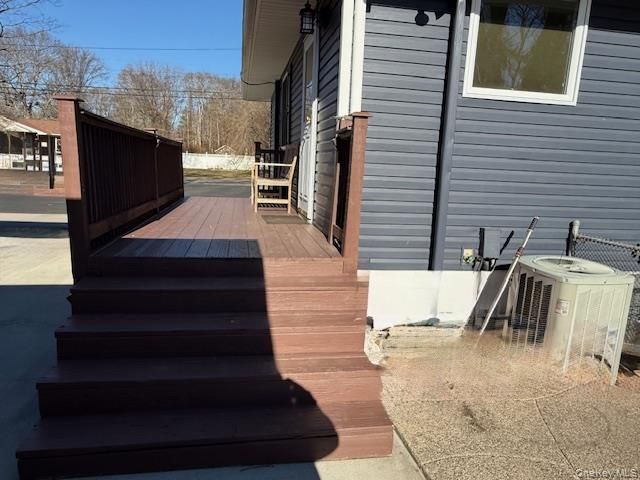 22 Laurel Lane, Shirley, NY 11967