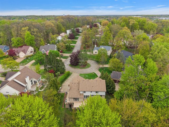 30521 Knighton Drive, Farmington, MI 48331