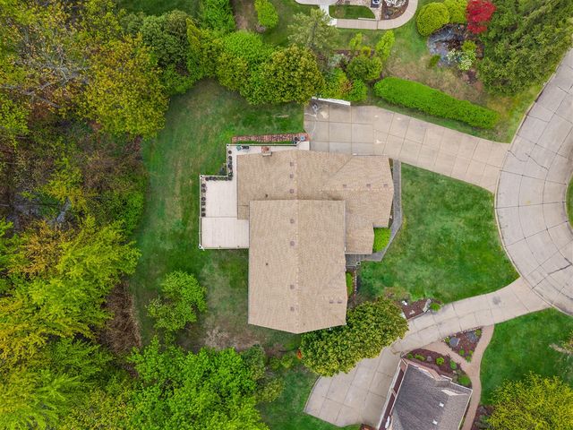30521 Knighton Drive, Farmington, MI 48331