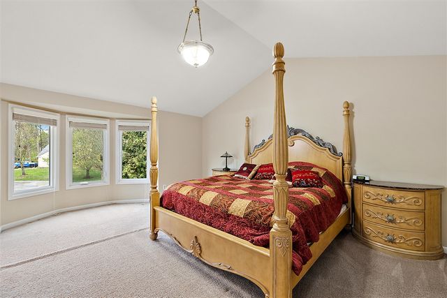 30521 Knighton Drive, Farmington, MI 48331