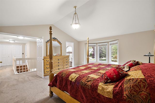 30521 Knighton Drive, Farmington, MI 48331