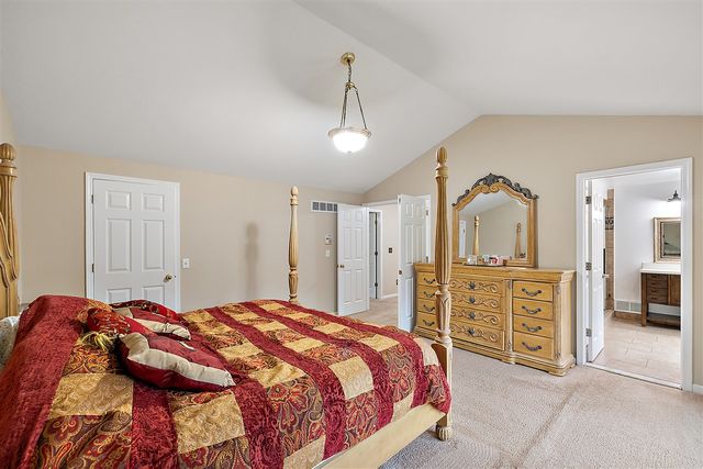30521 Knighton Drive, Farmington, MI 48331