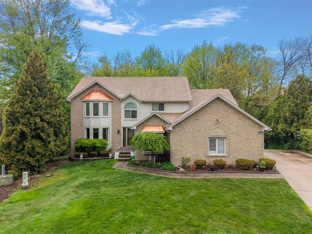 30521 Knighton Drive, Farmington, MI 48331