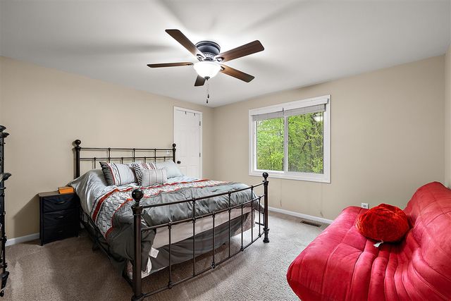 30521 Knighton Drive, Farmington, MI 48331
