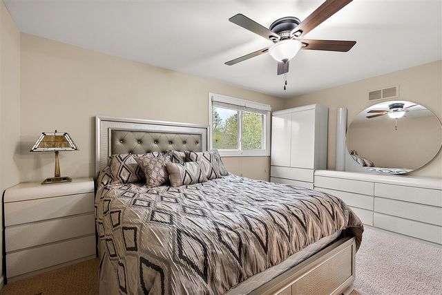 30521 Knighton Drive, Farmington, MI 48331