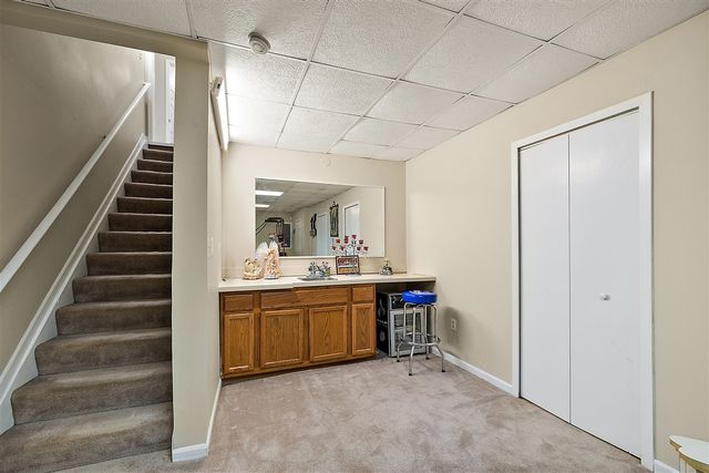 30521 Knighton Drive, Farmington, MI 48331