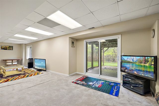 30521 Knighton Drive, Farmington, MI 48331