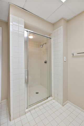 30521 Knighton Drive, Farmington, MI 48331