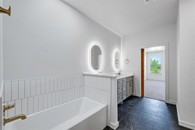 4322 Mesa Dr, Elgin, OK 73538