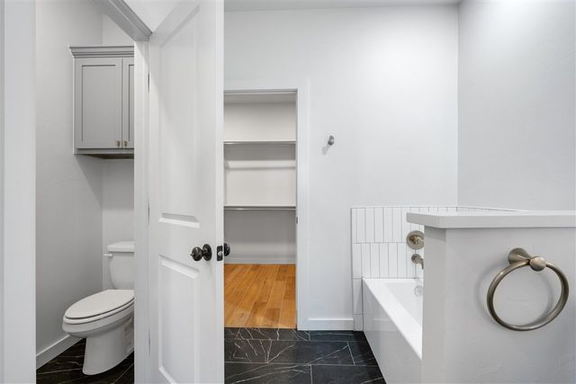 4322 Mesa Dr, Elgin, OK 73538