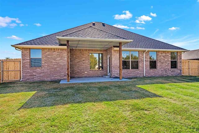 4322 Mesa Dr, Elgin, OK 73538
