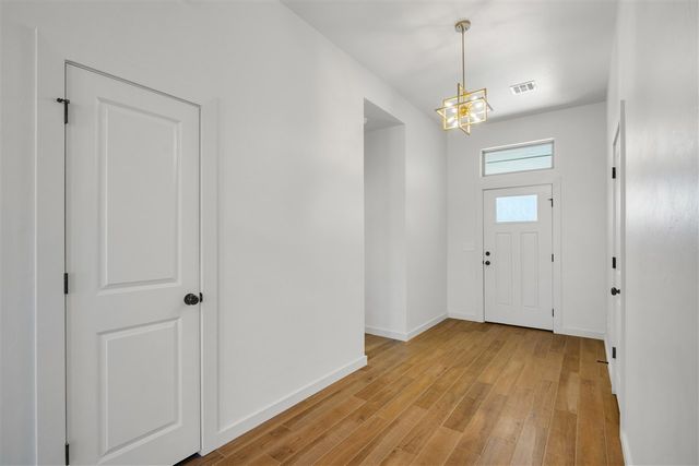 4322 Mesa Dr, Elgin, OK 73538