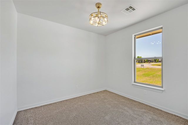 4322 Mesa Dr, Elgin, OK 73538