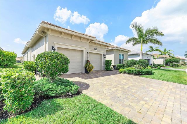 8674 SW Flutto Way, Port St. Lucie, FL 34987