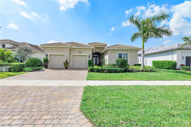 8674 SW Flutto Way, Port St. Lucie, FL 34987