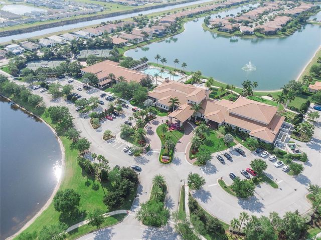 8674 SW Flutto Way, Port St. Lucie, FL 34987