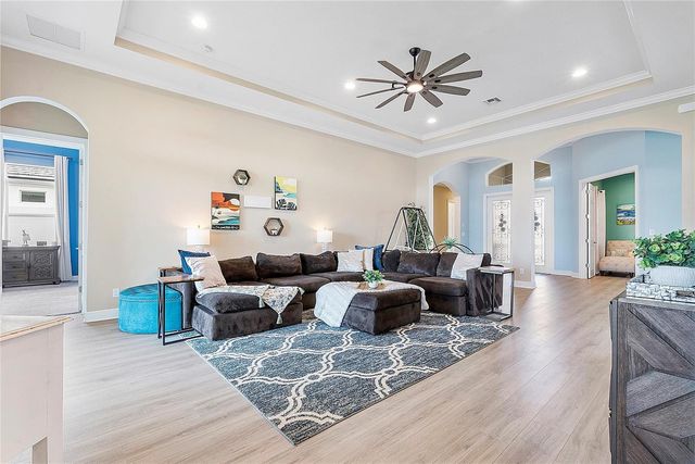 8674 SW Flutto Way, Port St. Lucie, FL 34987