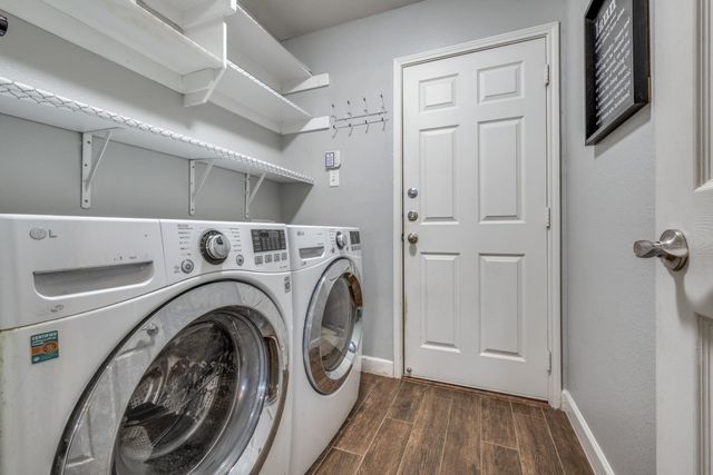 100 Barkley Drive, Hickory Creek, TX 75065