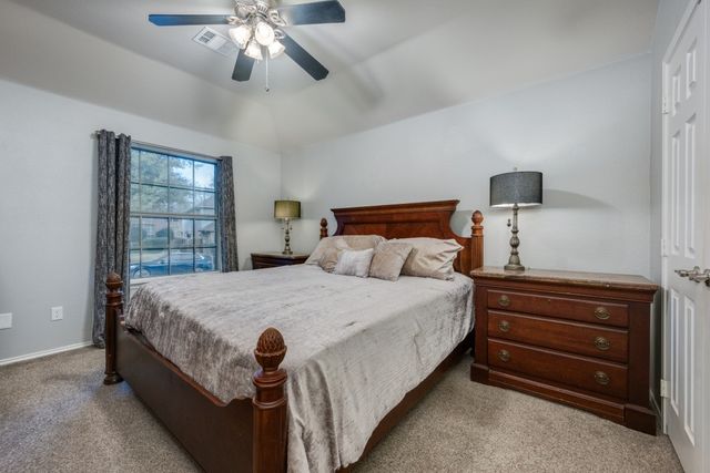 100 Barkley Drive, Hickory Creek, TX 75065