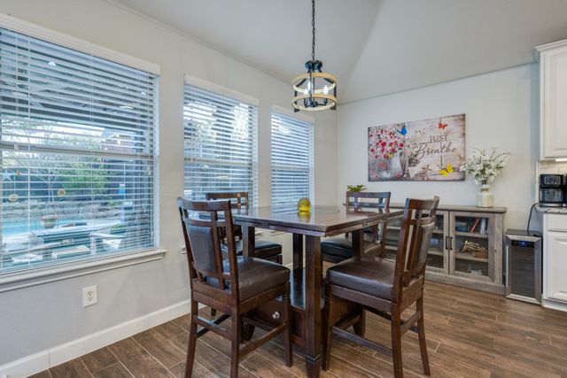 100 Barkley Drive, Hickory Creek, TX 75065