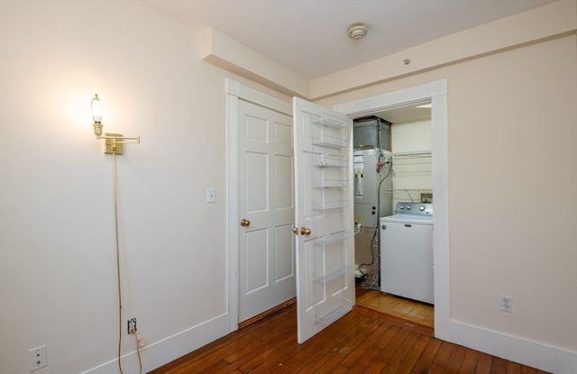 99 Washington St 33, Salem, MA 01970