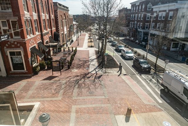 99 Washington St 33, Salem, MA 01970