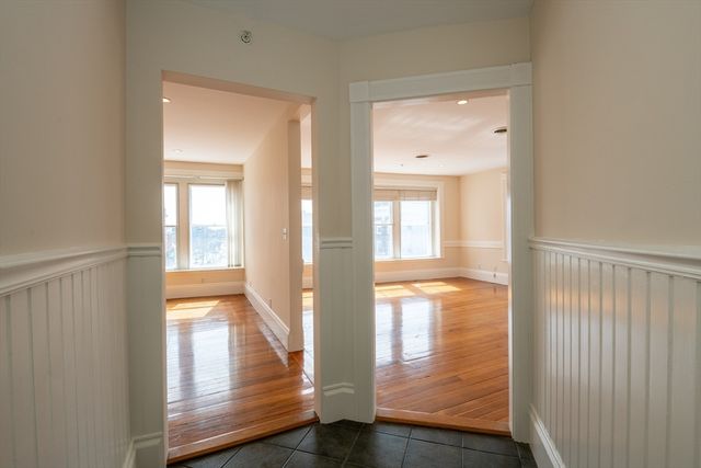 99 Washington St 33, Salem, MA 01970