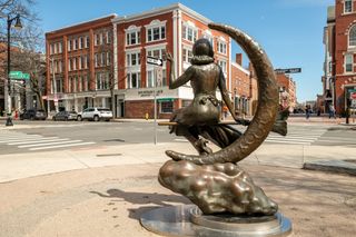 99 Washington St 33, Salem, MA 01970