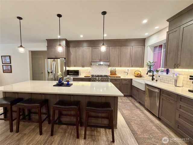 18349 NW Stavis Bay Road, Seabeck, WA 98380