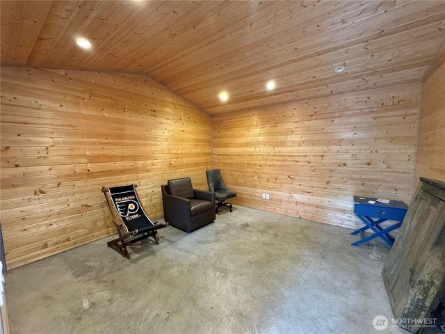 18349 NW Stavis Bay Road, Seabeck, WA 98380